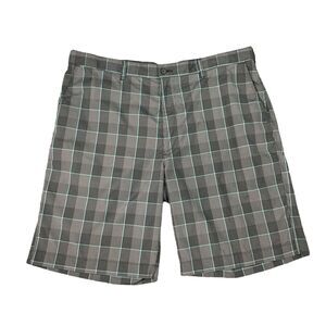PGA Tour Golf Shorts Mens 38 Gray Plaid Flat Front Active Performance Chino